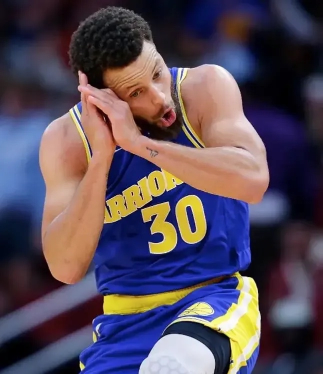 圣安东尼奥马刺迎NBA常规赛关键赛，清晨手感冰凉，更衣室稳定，医务组通报恢复的简单介绍-英雄联盟官方直播